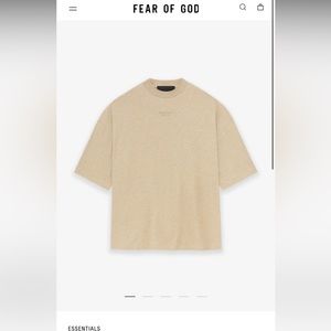 COPY - Essentials Tee